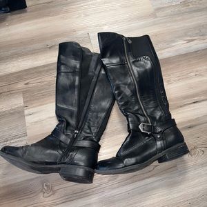 Black Guess Riding Boots